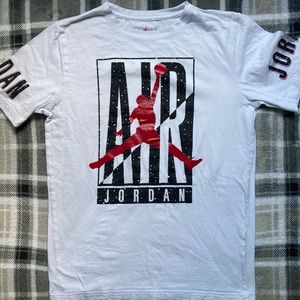 Jordan shirt youth size XLarge